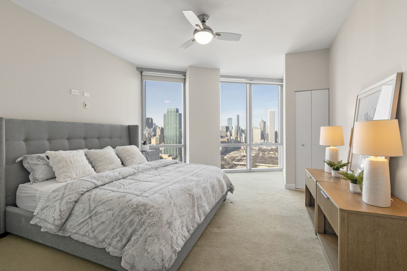 1211 South Prairie Avenue Chicago IL 60605