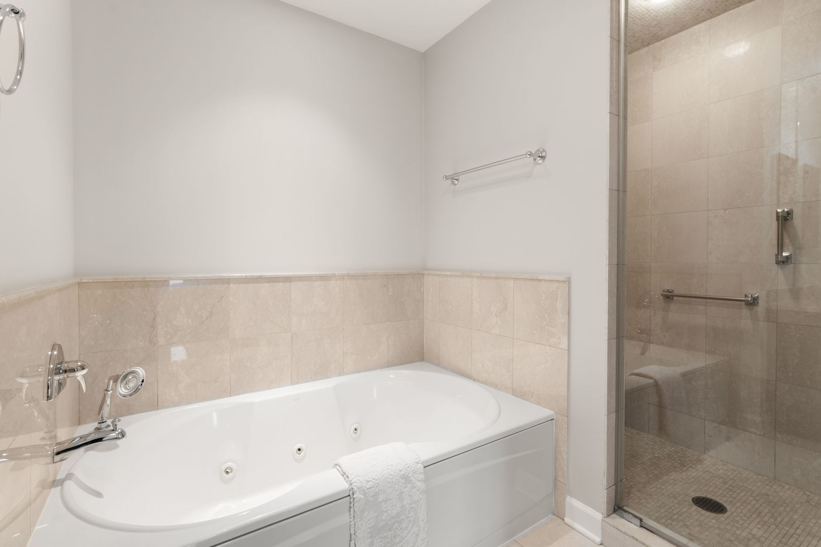 1211 South Prairie Avenue Chicago IL 60605