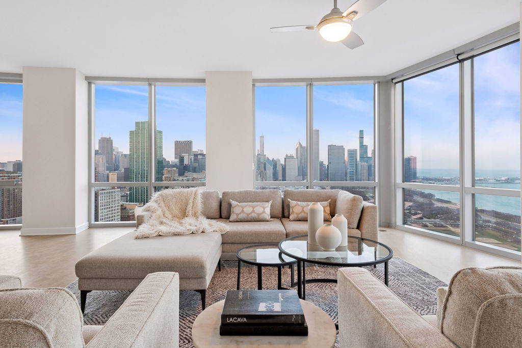 1211 South Prairie Avenue Chicago IL 60605