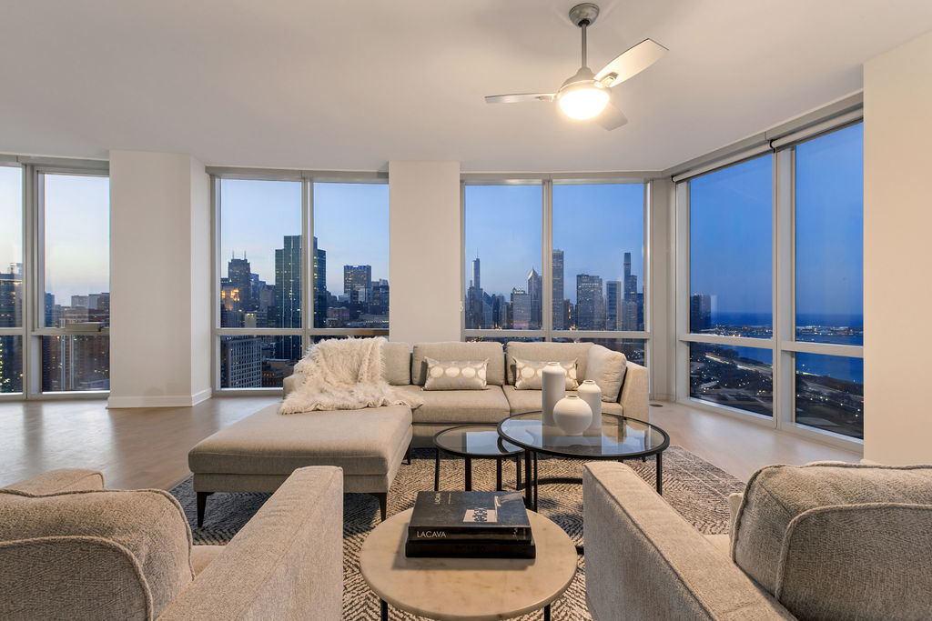 1211 South Prairie Avenue Chicago IL 60605