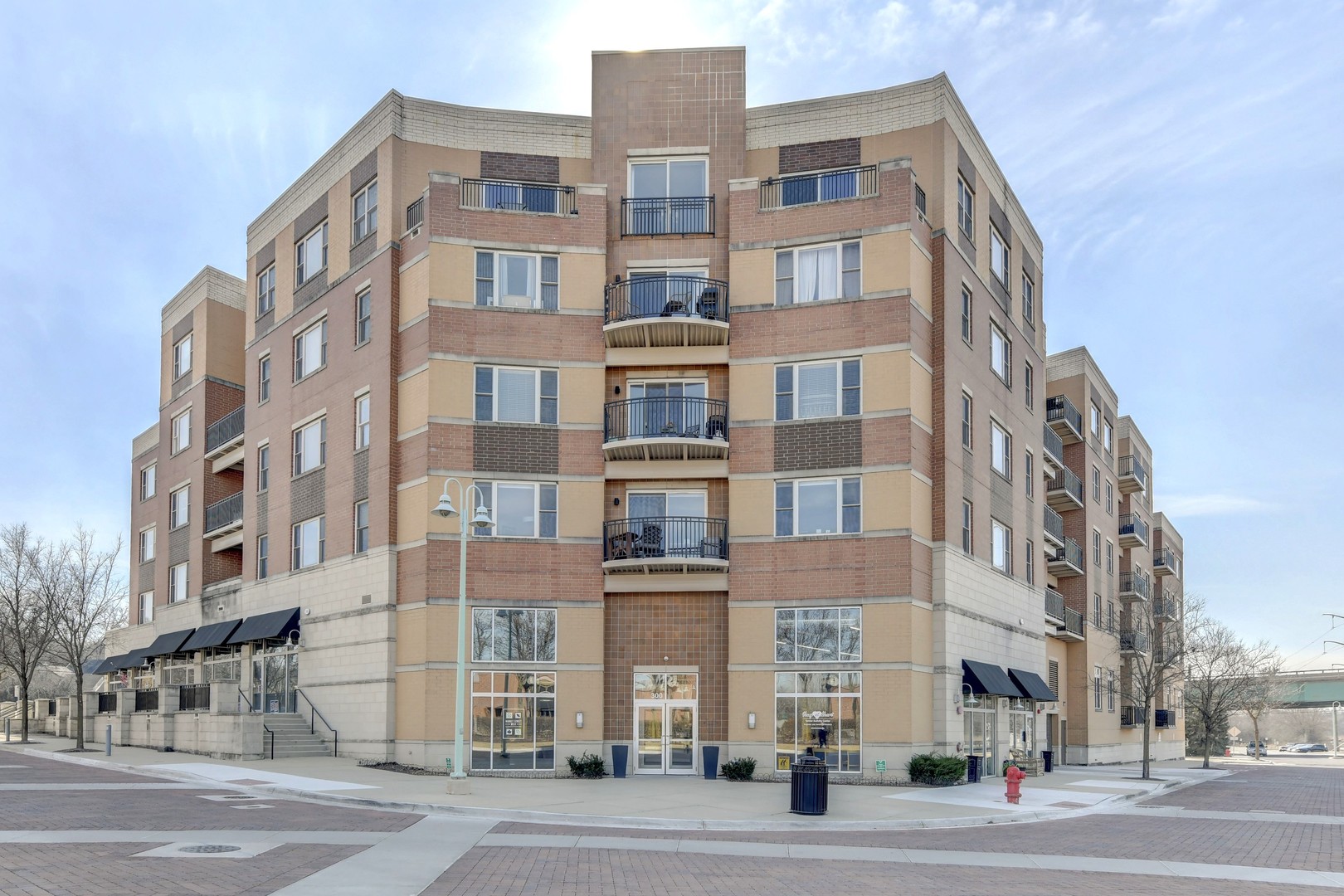 300 Village Circle Willow Springs IL 60480