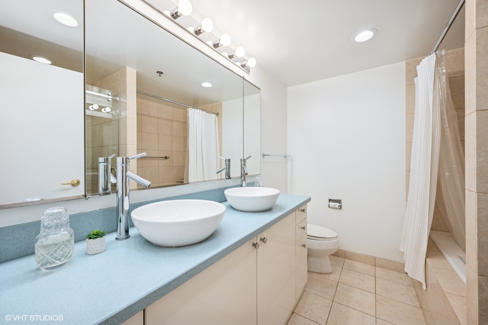 100 East Huron Street Chicago IL 60611