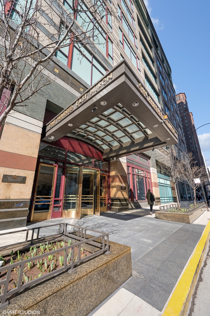 100 East Huron Street Chicago IL 60611