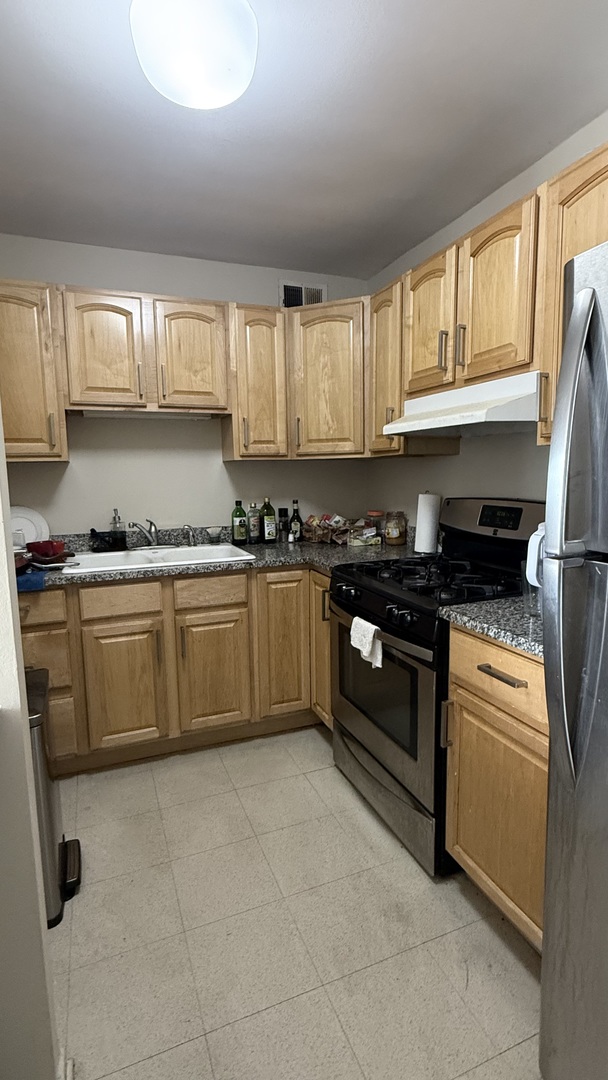 2605 South Indiana Avenue Chicago IL 60616