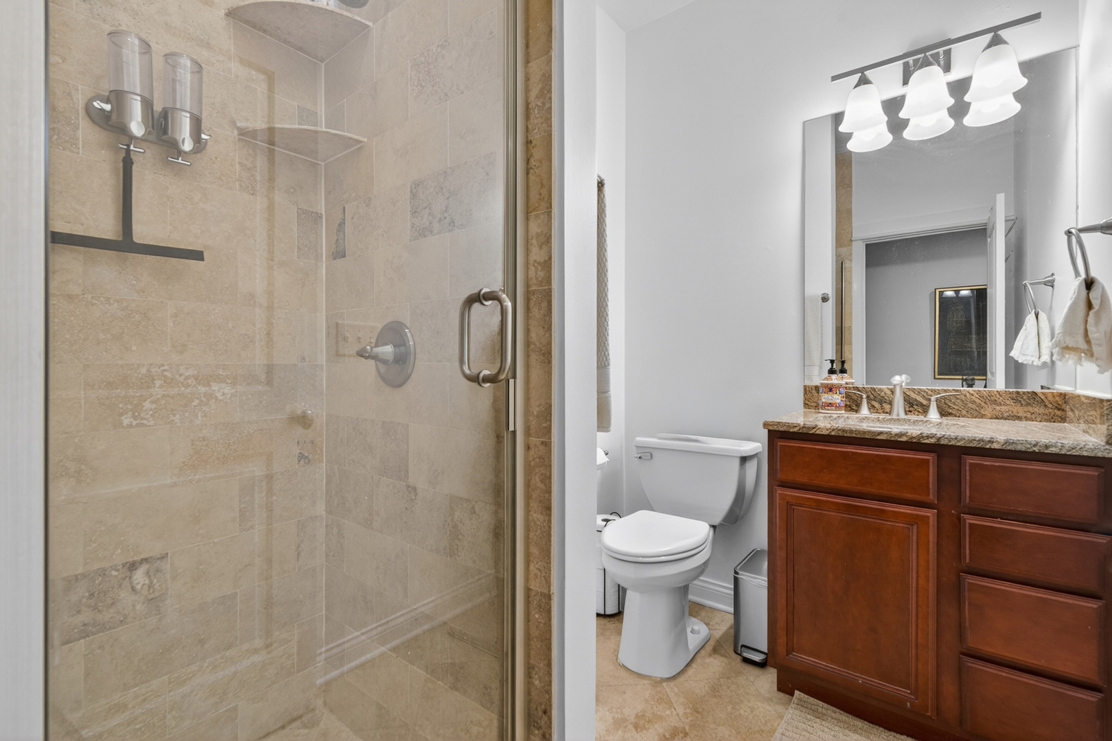 1342 West Greenleaf Avenue Chicago IL 60626