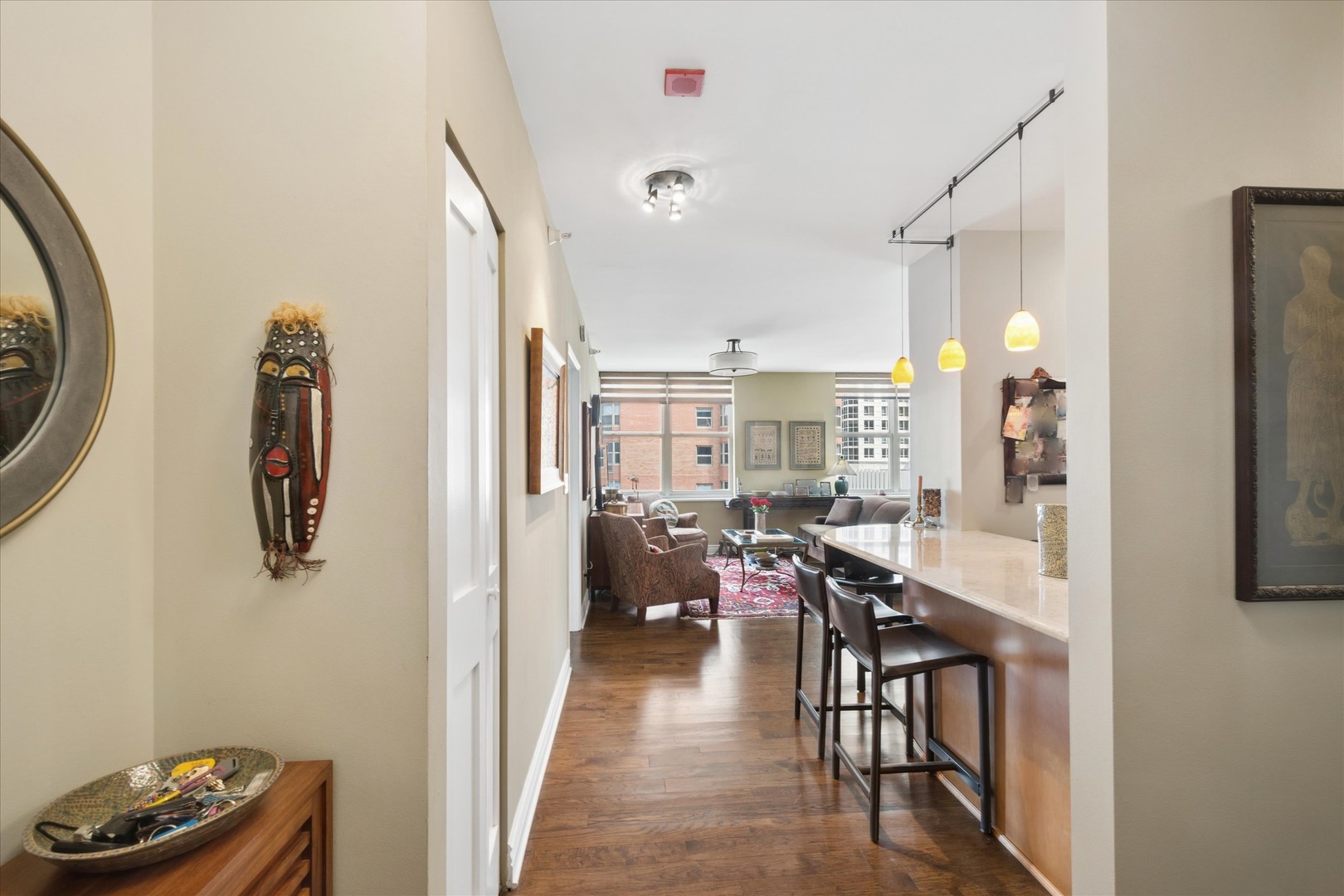 21 West Chestnut Street Chicago IL 60610