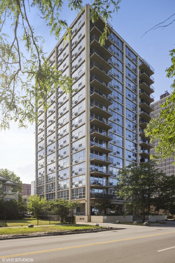 6730 South South Shore Drive Chicago IL 60649