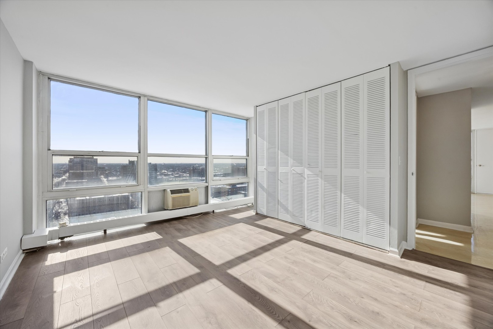 6730 South South Shore Drive Chicago IL 60649