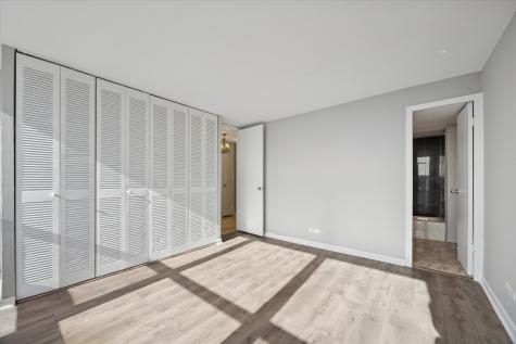 6730 South South Shore Drive Chicago IL 60649