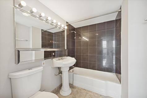 6730 South South Shore Drive Chicago IL 60649