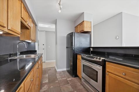 6730 South South Shore Drive Chicago IL 60649