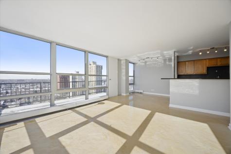 6730 South South Shore Drive Chicago IL 60649