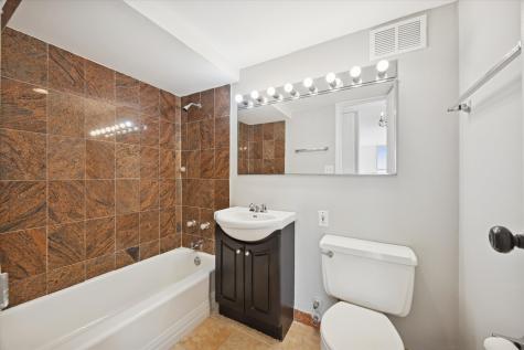 6730 South South Shore Drive Chicago IL 60649