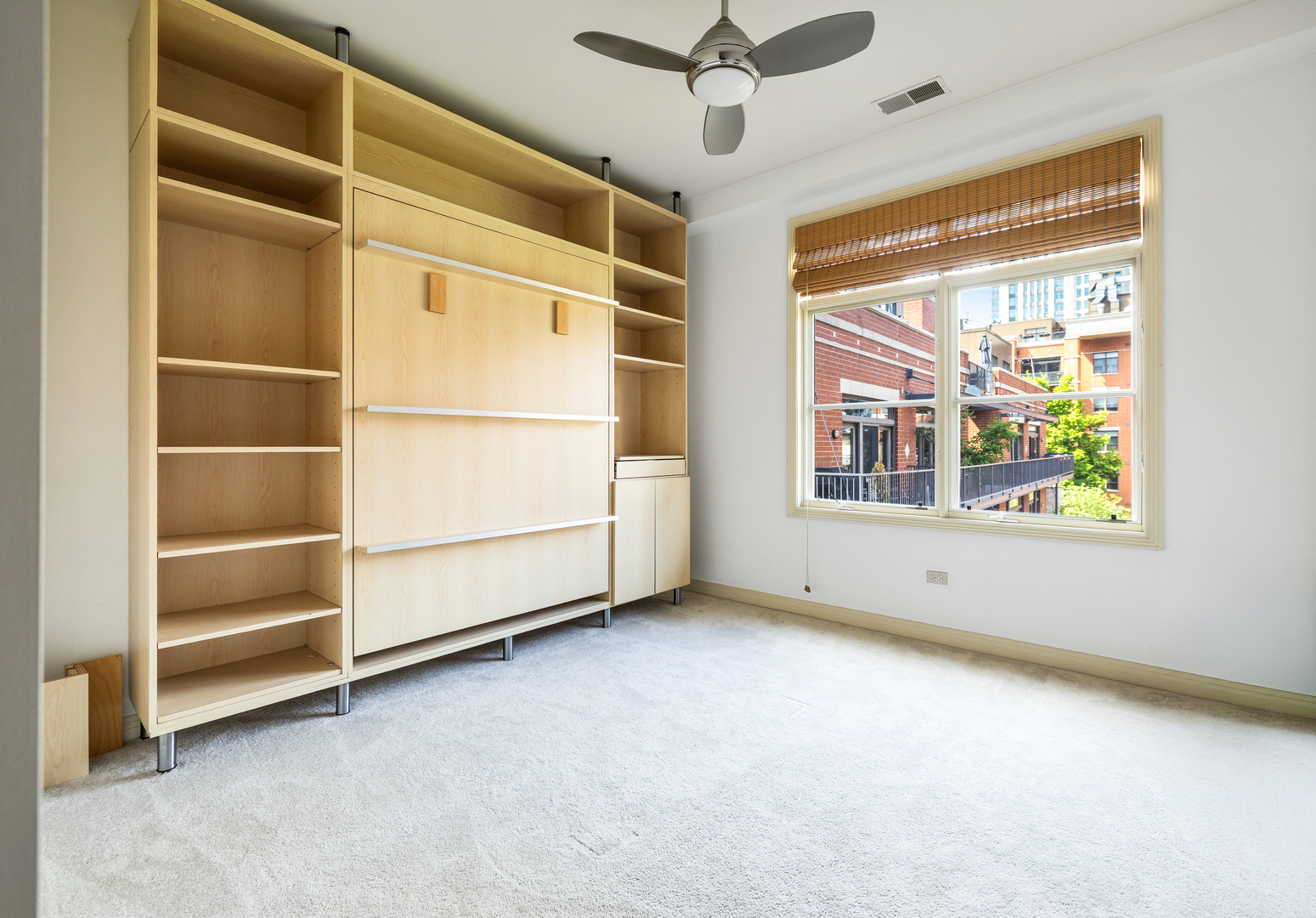 560 West Fulton Street Chicago IL 60661