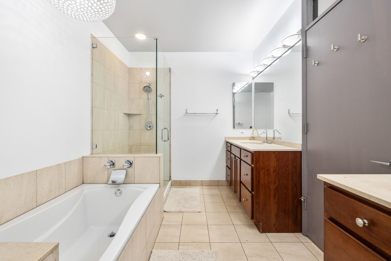 560 West Fulton Street Chicago IL 60661
