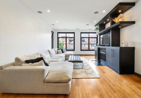 560 West Fulton Street Chicago IL 60661