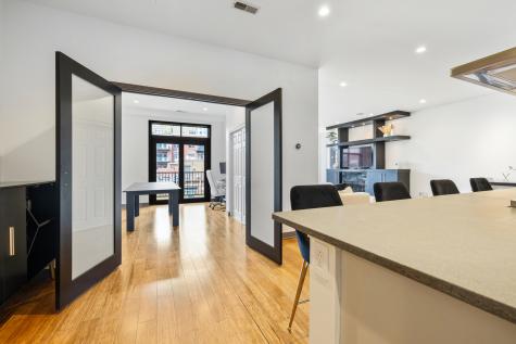 560 West Fulton Street Chicago IL 60661