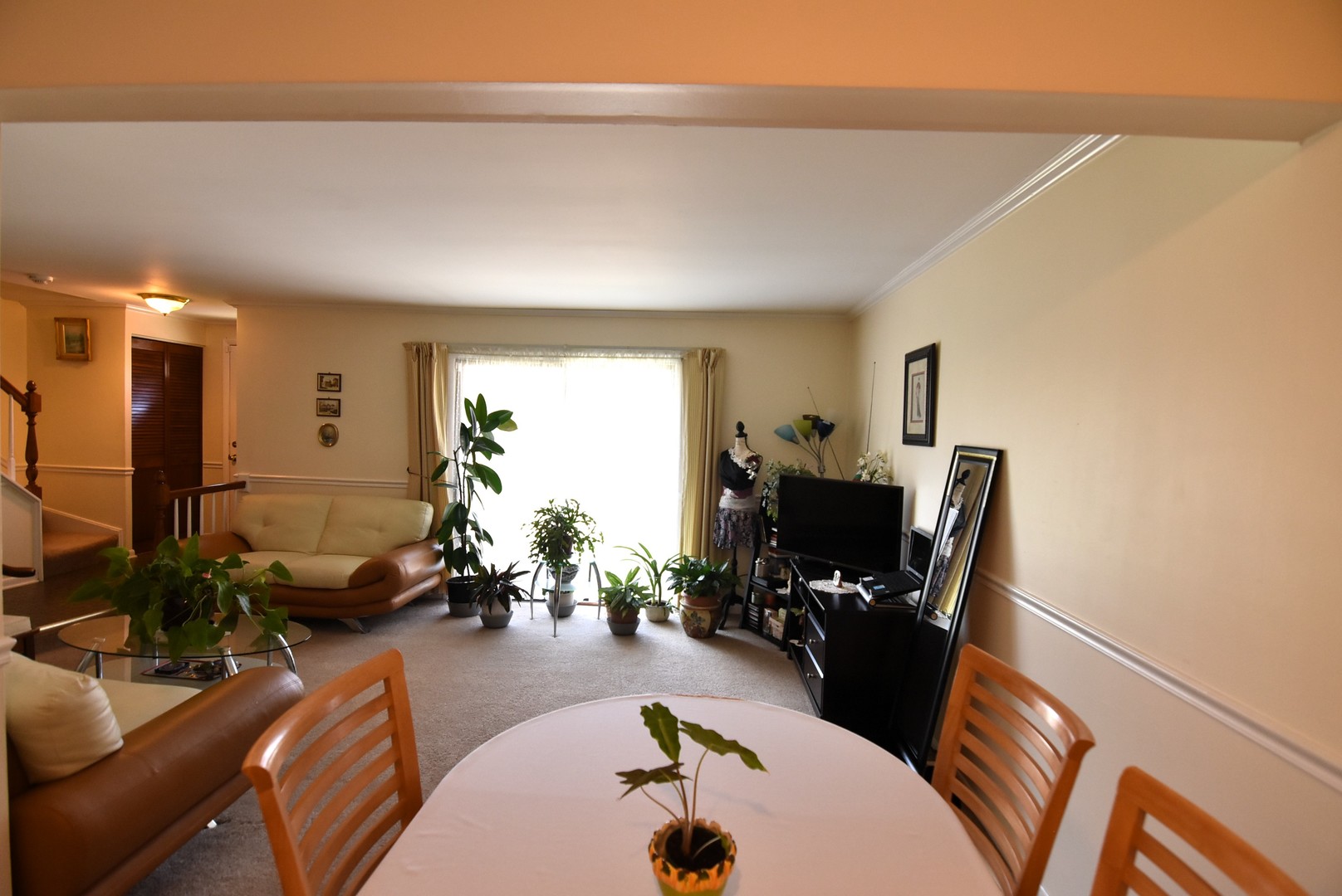 7734 Woodward Avenue Woodridge IL 60517