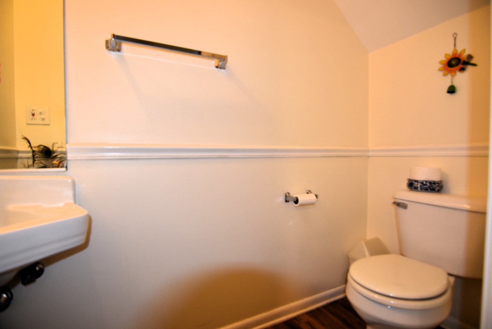 7734 Woodward Avenue Woodridge IL 60517