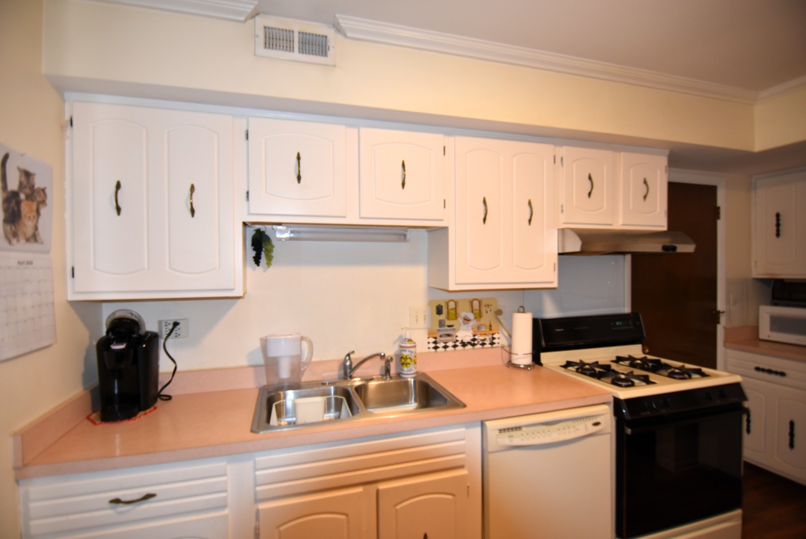 7734 Woodward Avenue Woodridge IL 60517