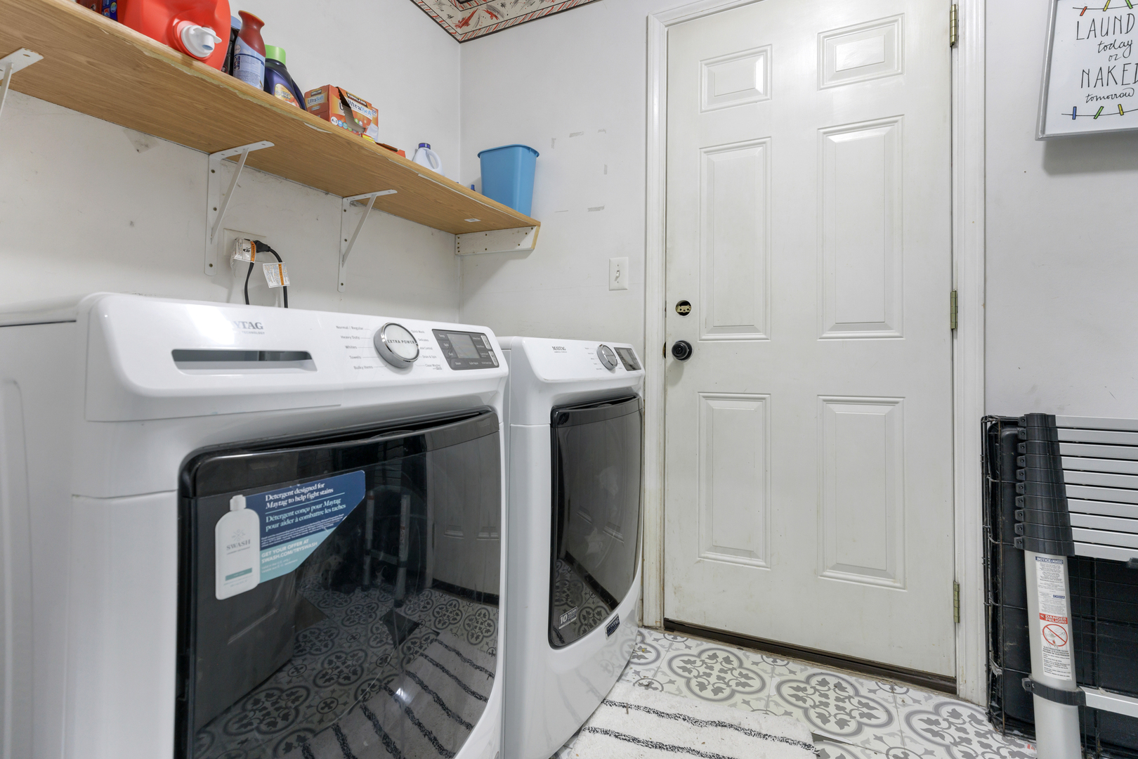 236 Norfolk Court Roselle IL 60172