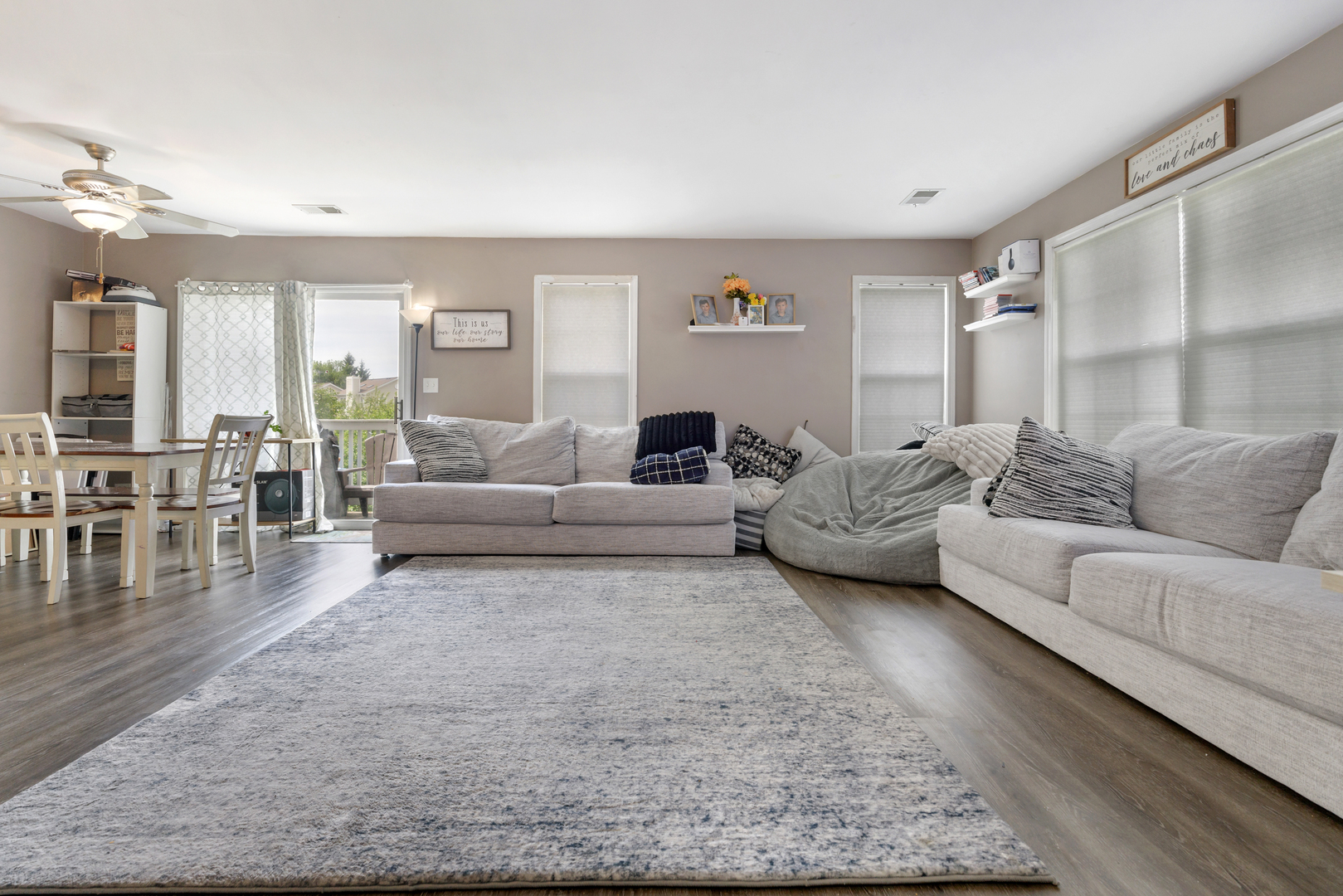 236 Norfolk Court Roselle IL 60172