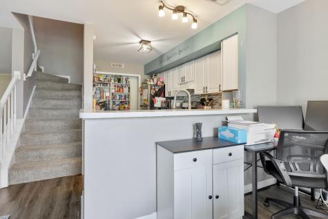 236 Norfolk Court Roselle IL 60172