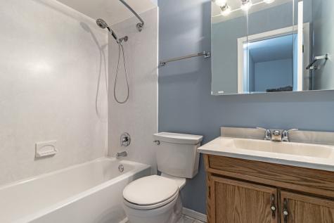 414 Inverrary Lane Deerfield IL 60015