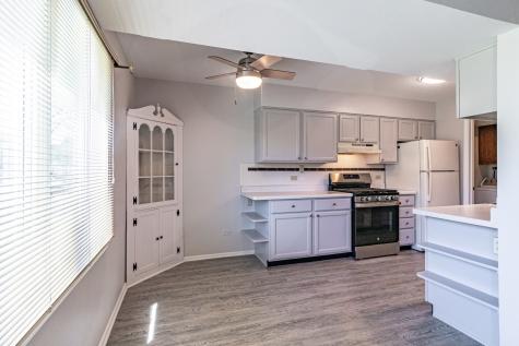 414 Inverrary Lane Deerfield IL 60015