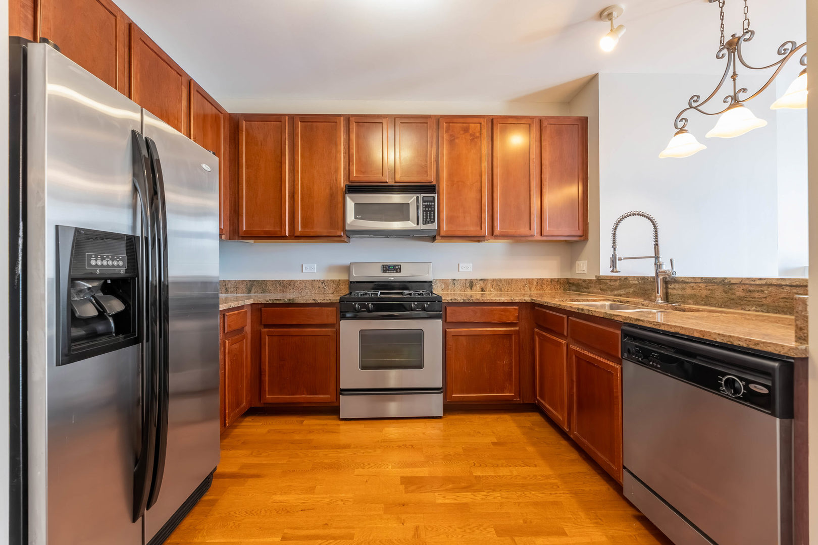 1600 South Prairie Avenue Chicago IL 60616