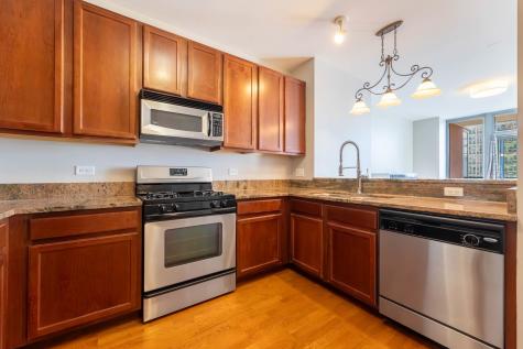 1600 South Prairie Avenue Chicago IL 60616