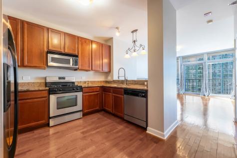 1600 South Prairie Avenue Chicago IL 60616