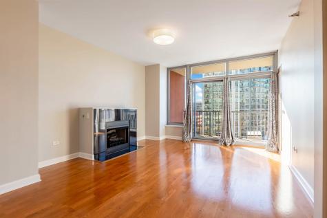1600 South Prairie Avenue Chicago IL 60616