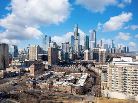 1600 South Prairie Avenue Chicago IL 60616