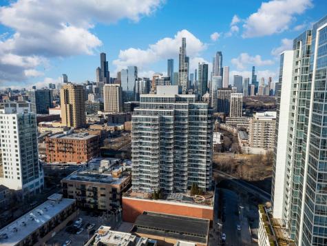 1600 South Prairie Avenue Chicago IL 60616