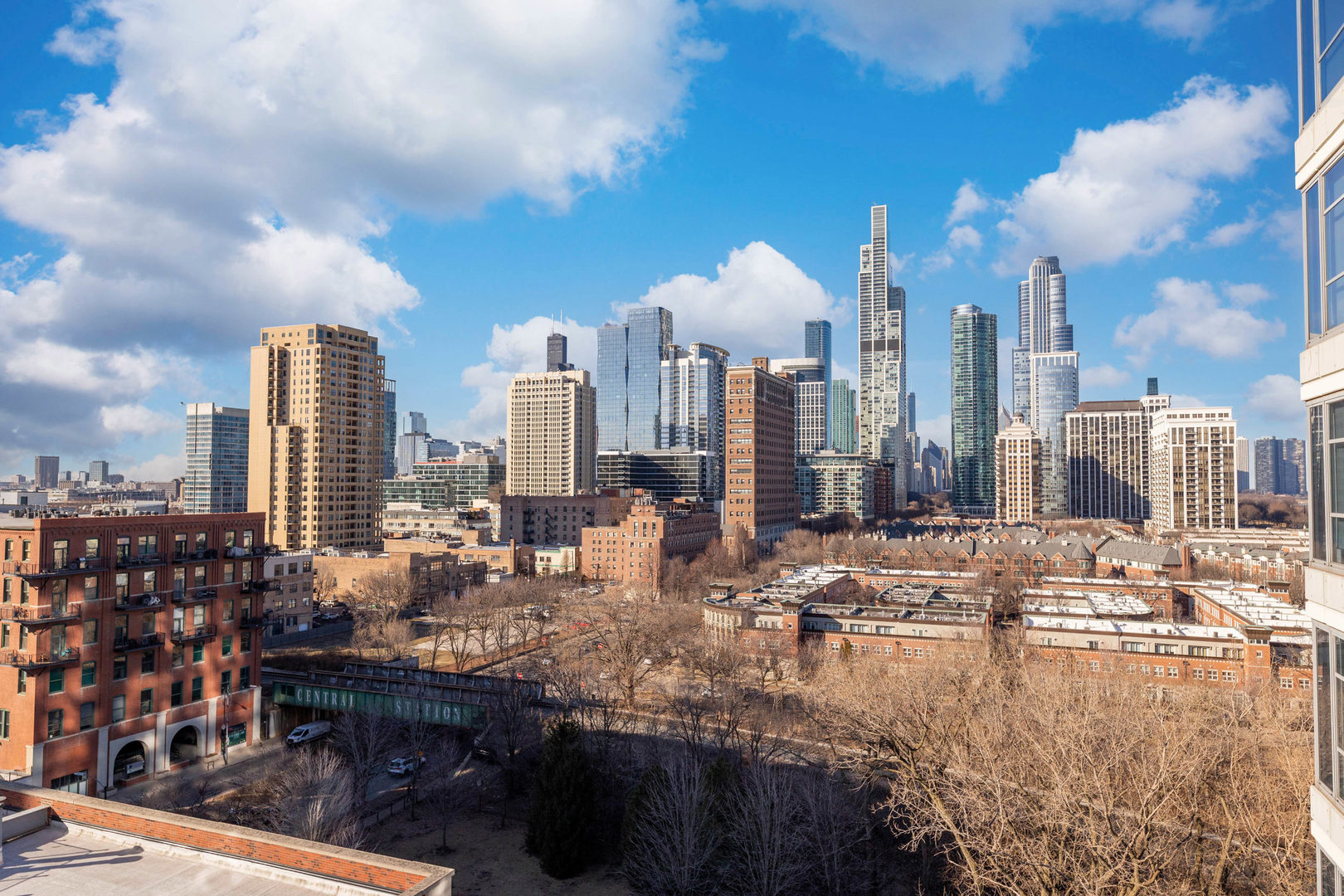 1600 South Prairie Avenue Chicago IL 60616