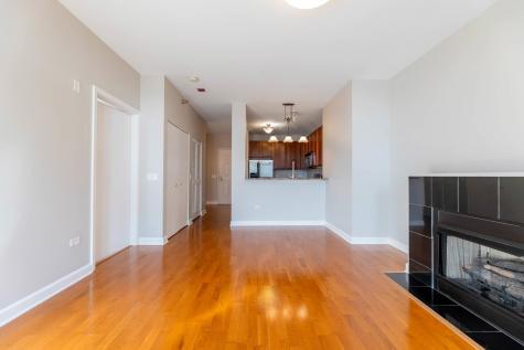 1600 South Prairie Avenue Chicago IL 60616