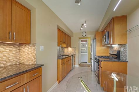 70 Old Oak Drive Buffalo Grove IL 60089