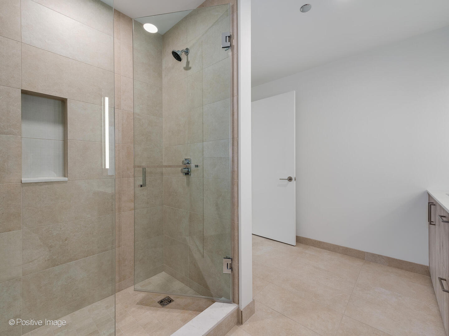 211 North Harbor Drive Chicago IL 60601