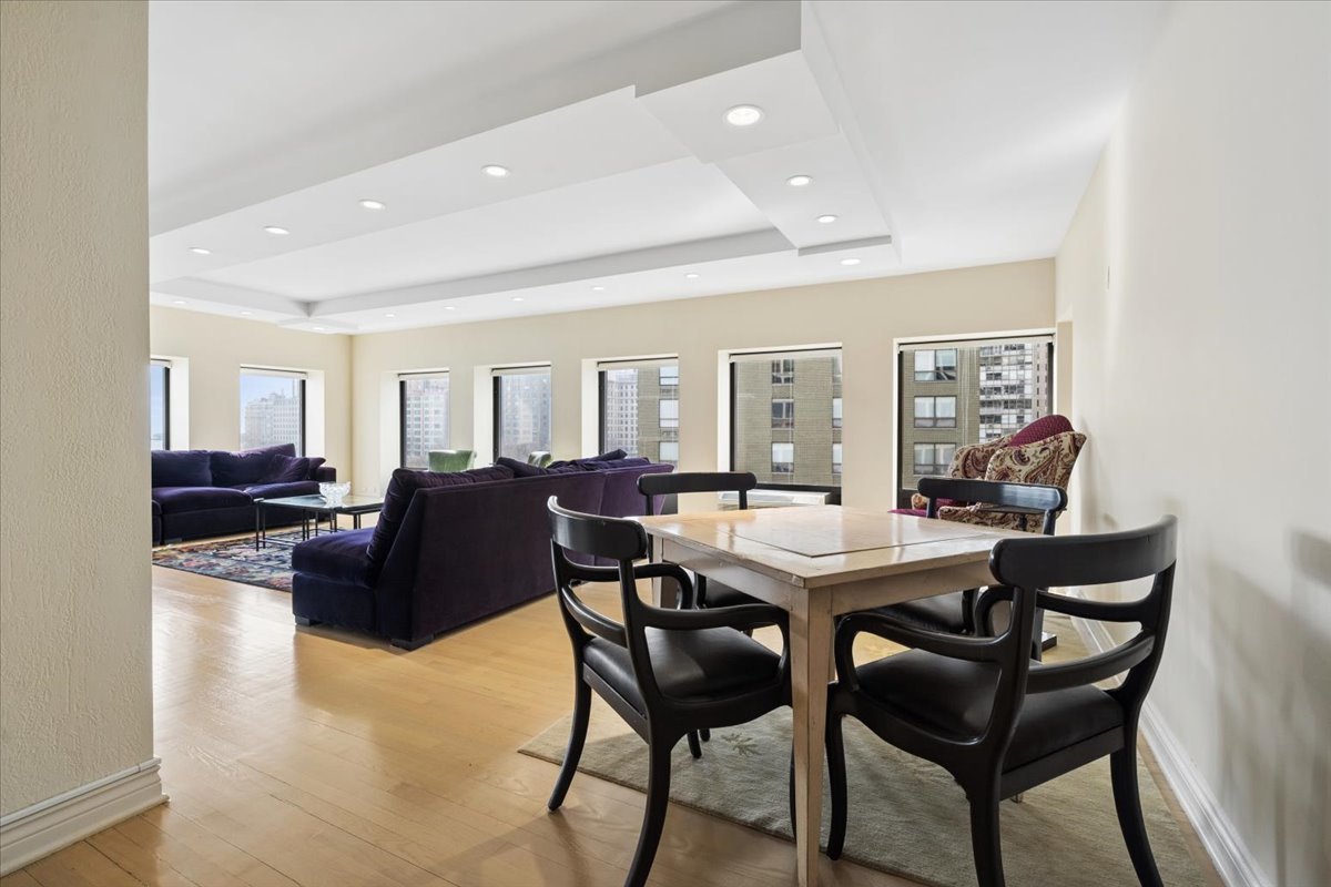 1100 North Lake Shore Drive Chicago IL 60611