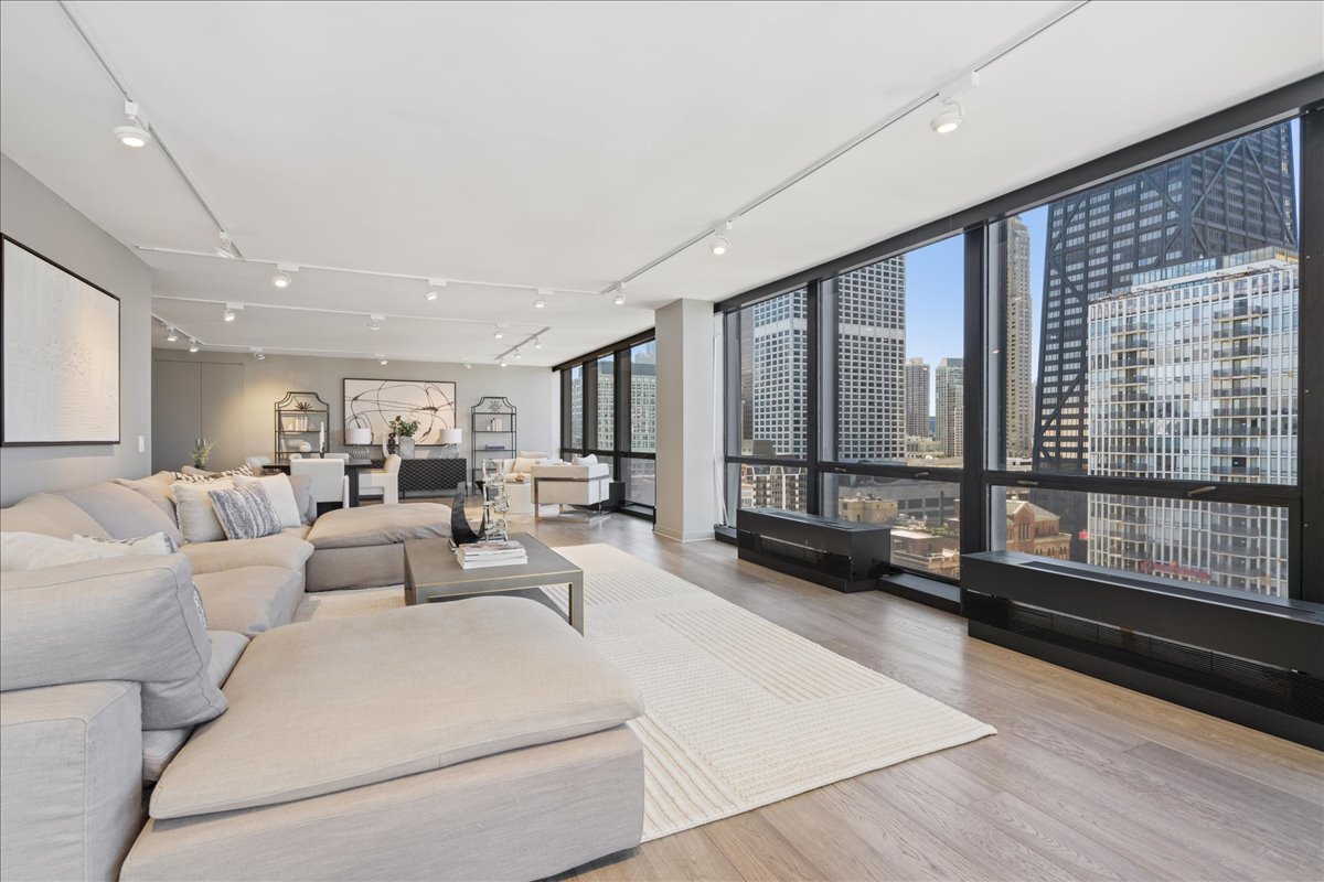 910 North Lake Shore Drive Chicago IL 60611