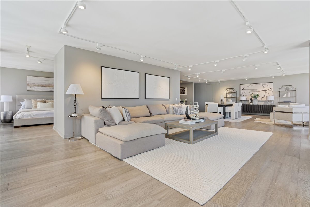 910 North Lake Shore Drive Chicago IL 60611
