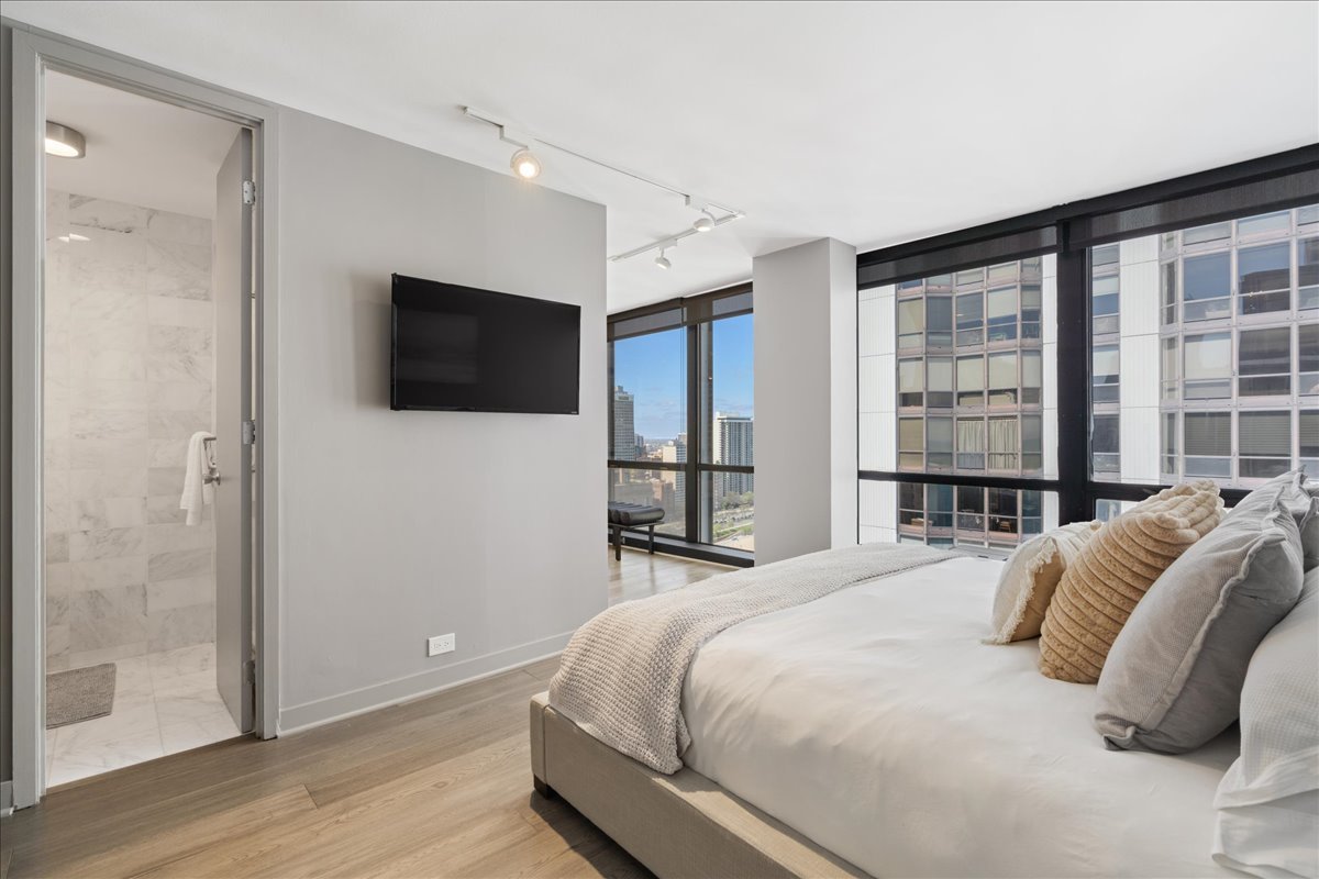 910 North Lake Shore Drive Chicago IL 60611