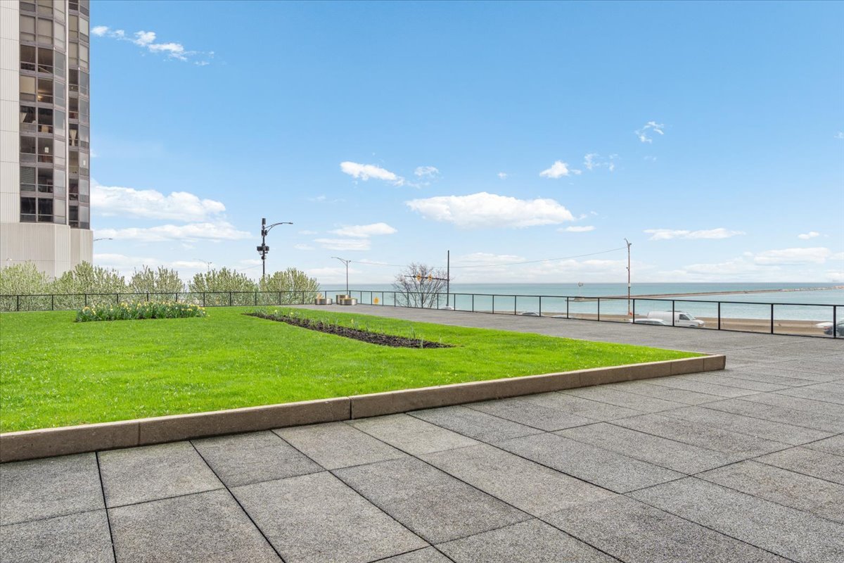 910 North Lake Shore Drive Chicago IL 60611