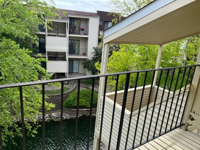 183 North Waters Edge Drive W Glendale Heights IL 60139