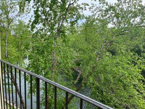 183 North Waters Edge Drive W Glendale Heights IL 60139
