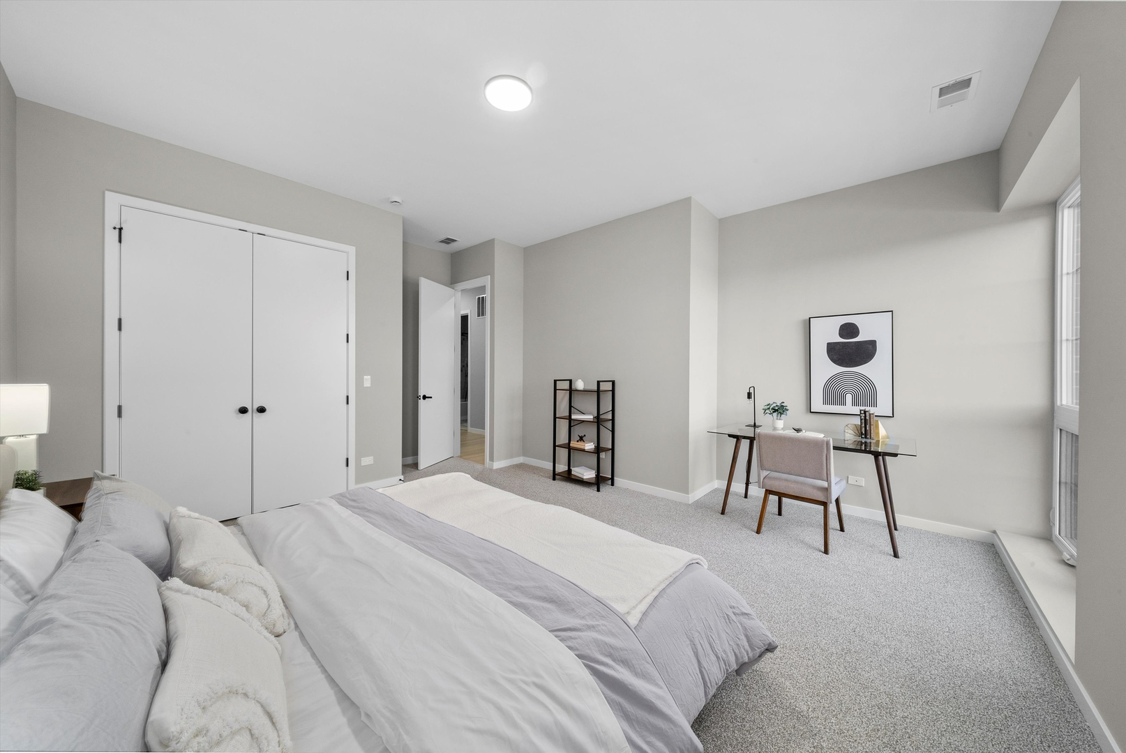5830 North Lincoln Avenue Chicago IL 60659