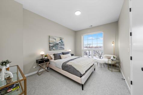 5830 North Lincoln Avenue Chicago IL 60659