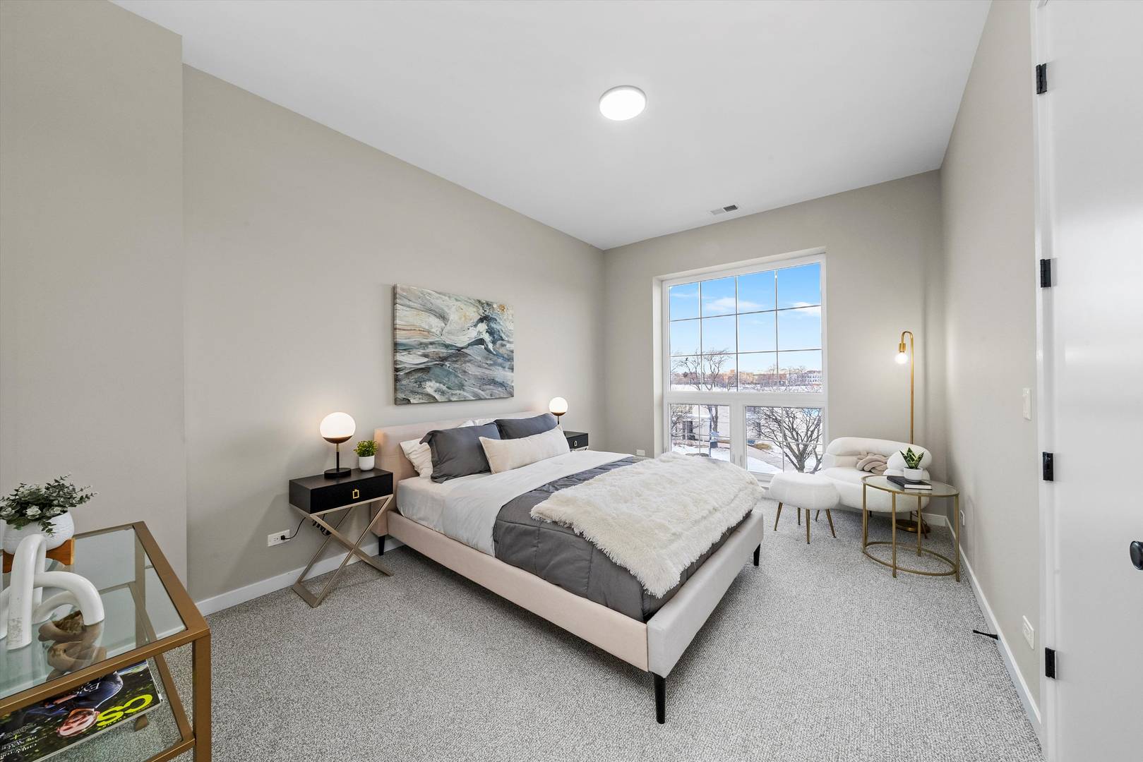 5830 North Lincoln Avenue Chicago IL 60659