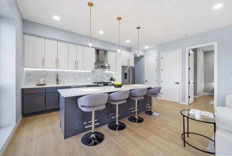 5830 North Lincoln Avenue Chicago IL 60659